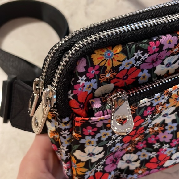 New Painted Poppies Belt Bag / Sling by Brighton Art by designer Catherine Hong - Picture 15 of 15